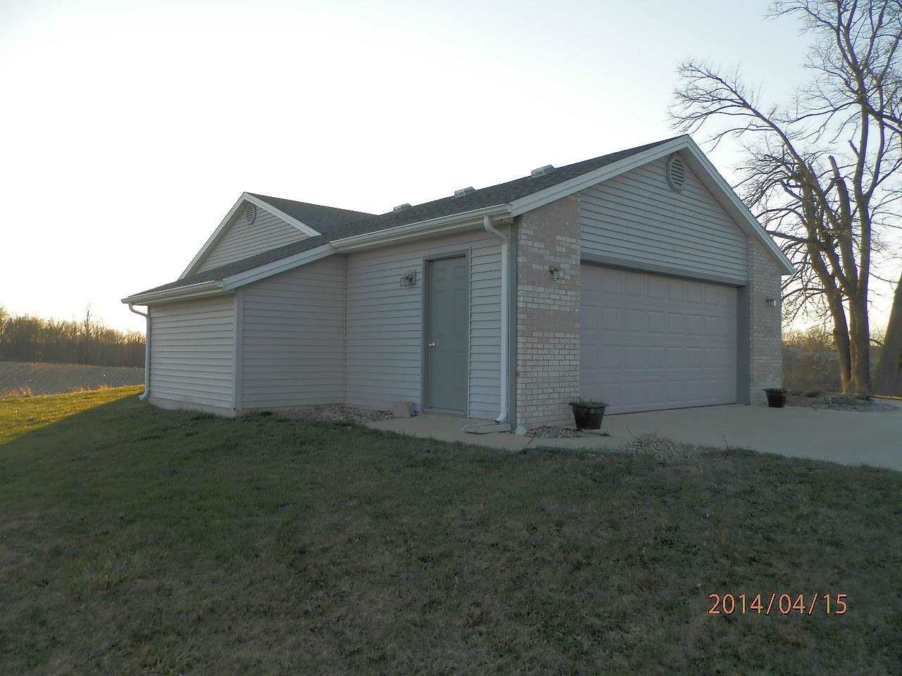 5189 S 800 W, Pleasant Lake, IN 46779 photo 2