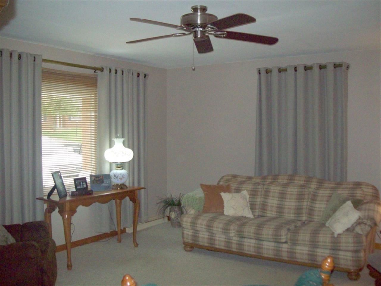 1727 Hereford Dr, Mount Vernon, IN 47620 photo 5
