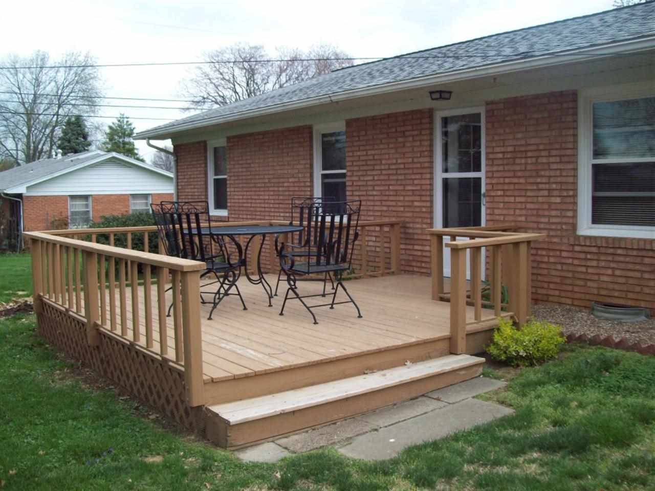 1727 Hereford Dr, Mount Vernon, IN 47620 photo 2
