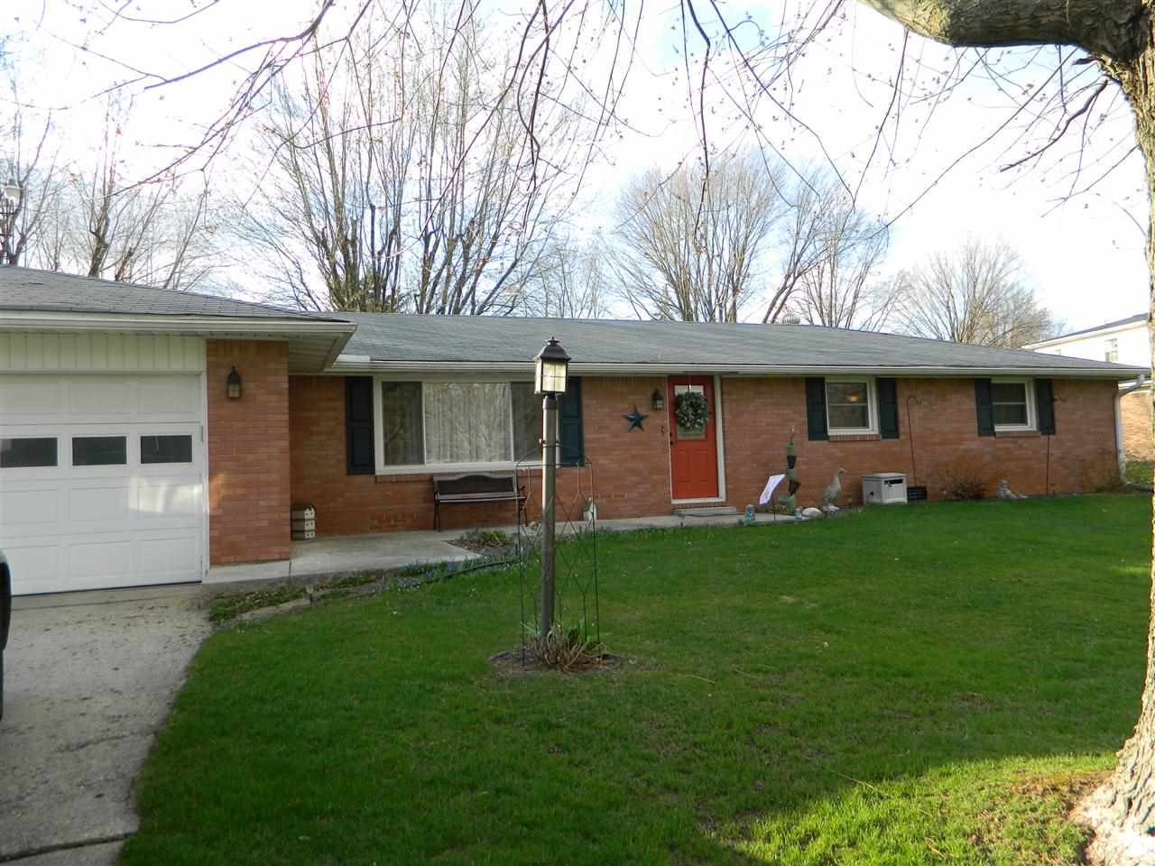 709 Hillcrest Ct, Kokomo, IN 46901 photo 1