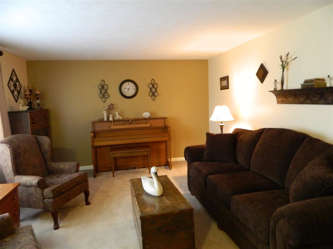 709 Hillcrest Ct, Kokomo, IN 46901 photo 4