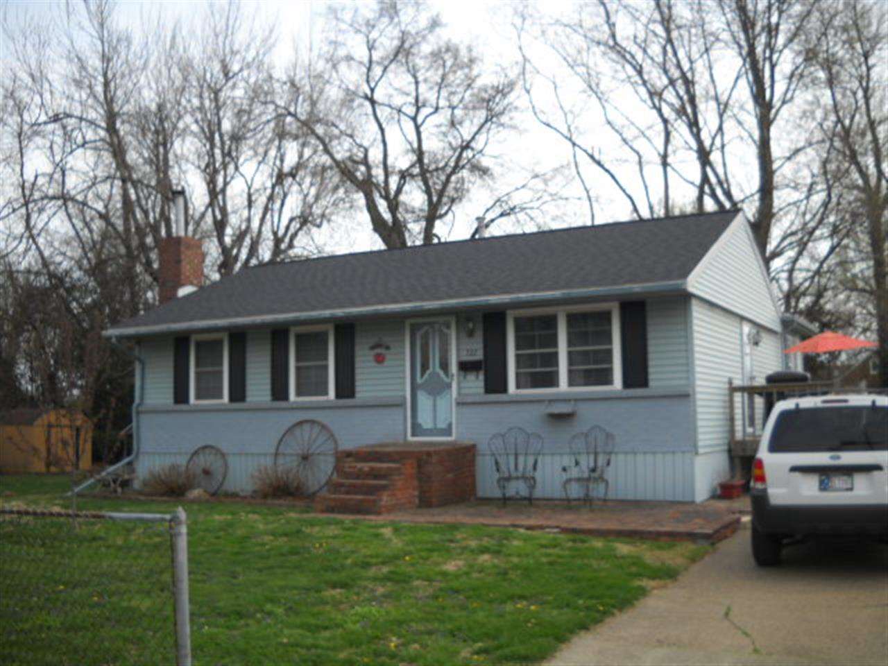 722 Rosewood St, Rockport, IN 47635 photo 2