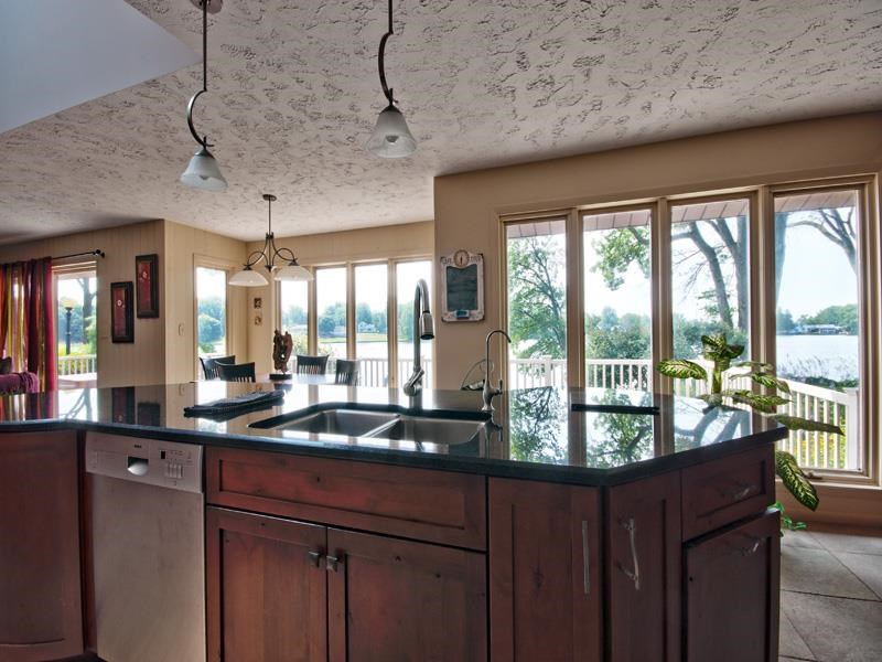 23434 Shorelane, Elkhart, IN 46514 photo 9