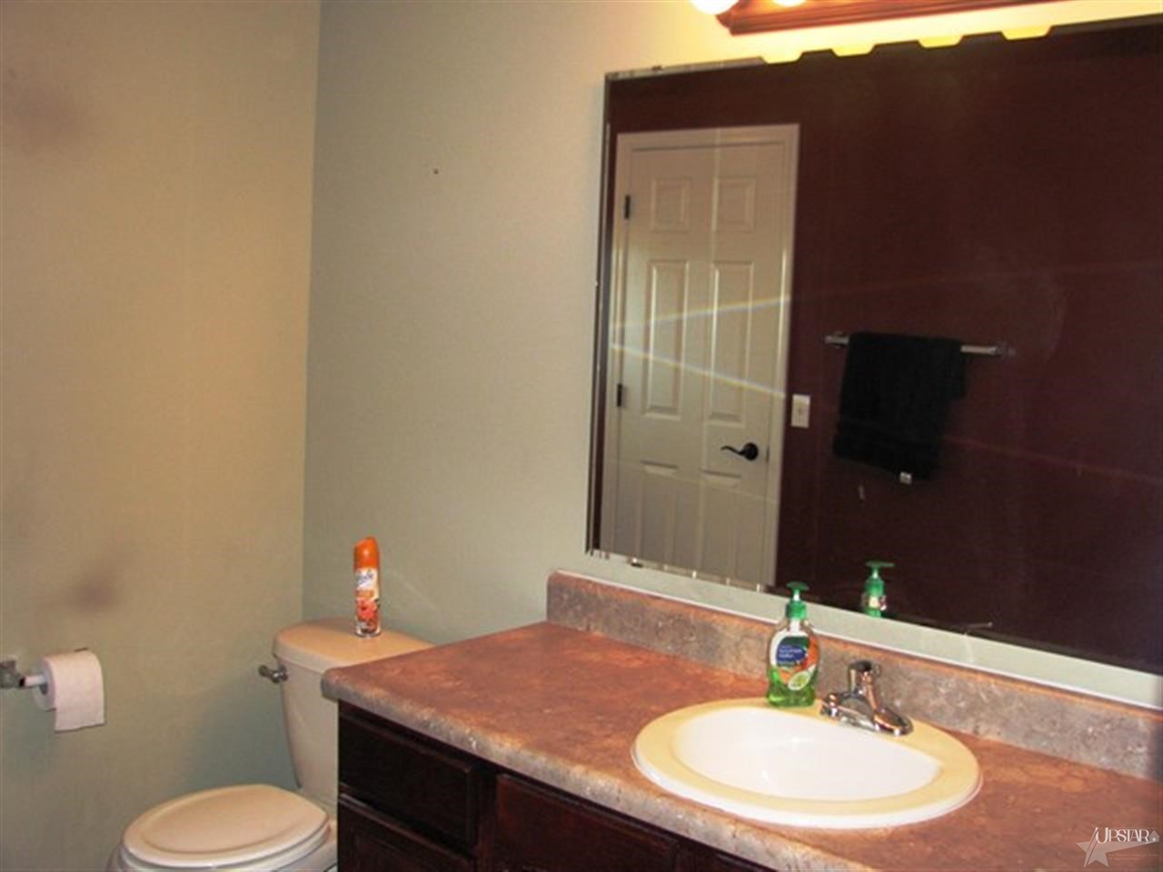 9117 Brickshire Pkwy, Fort Wayne, IN 46815 photo 13