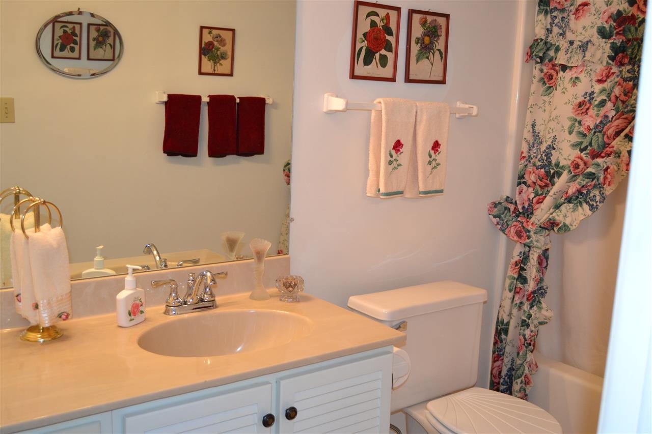 552 E Waterloo Ct, Bloomington, IN 47401 photo 13