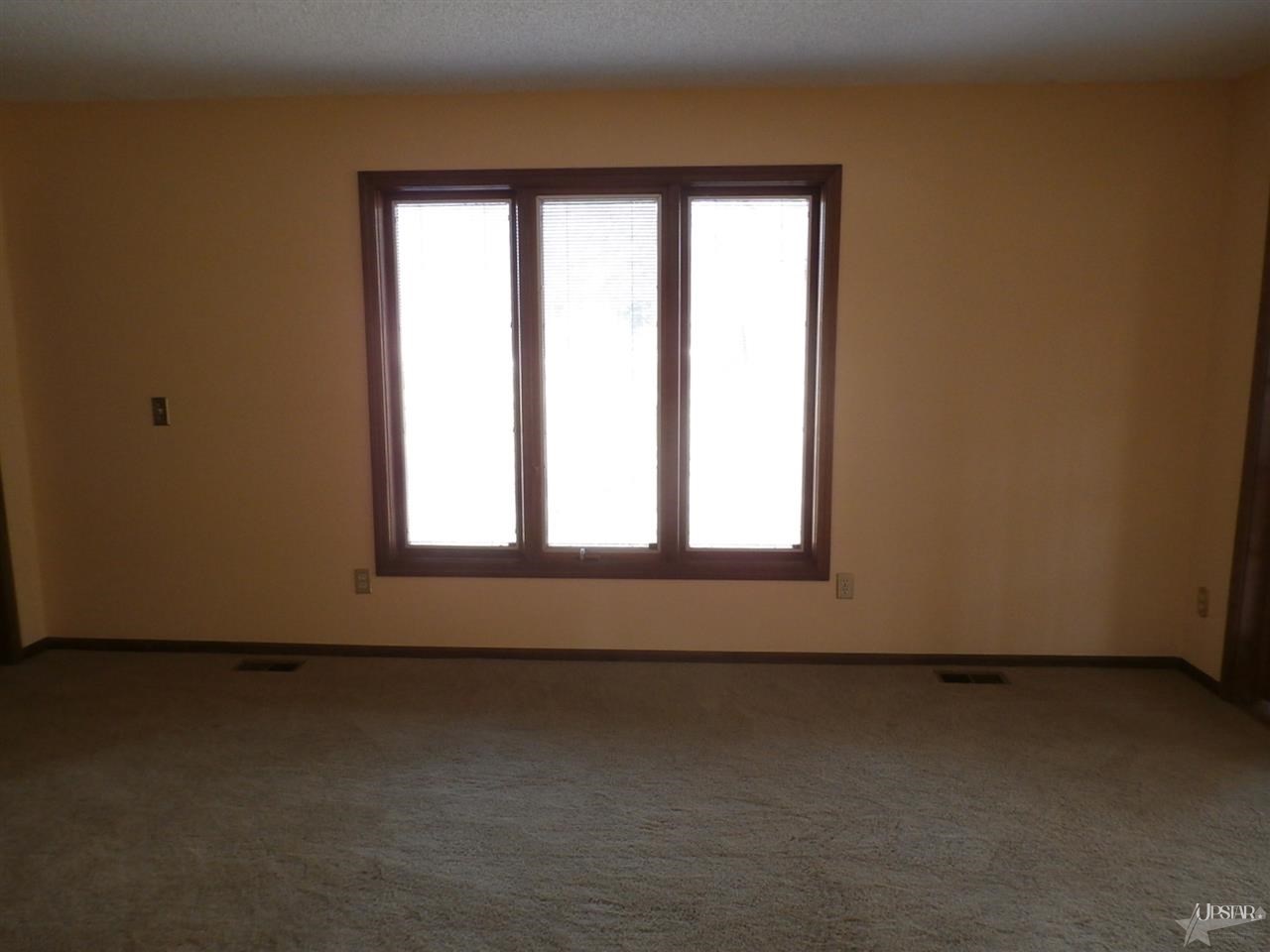 4410 Knoll Rd, Fort Wayne, IN 46809 photo 11
