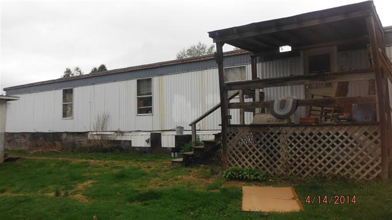 534 Smith Bend Dr, Spencer, IN 47460 photo 1