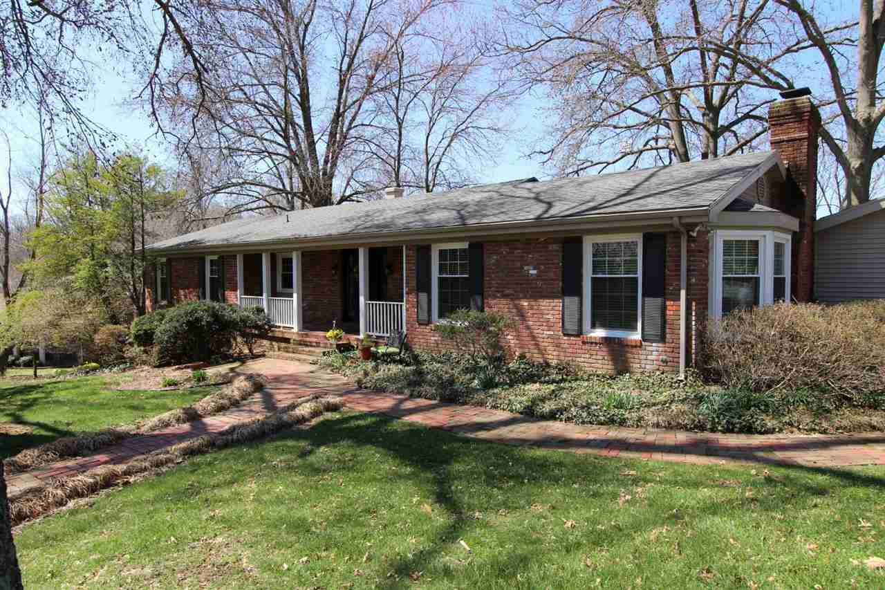 8234 Larch Ln, Evansville, IN 47710 photo 1