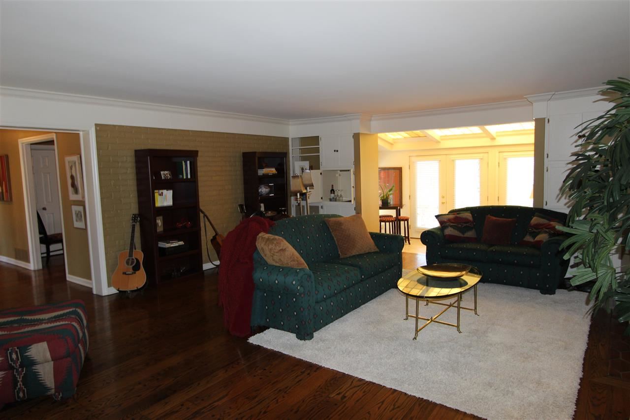 8234 Larch Ln, Evansville, IN 47710 photo 7