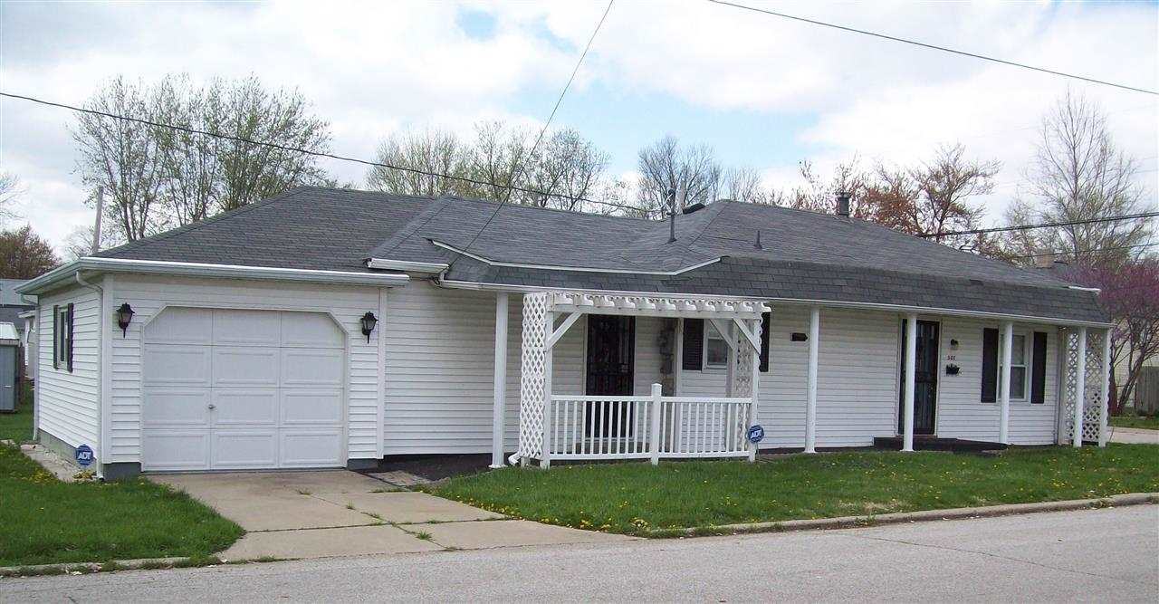307 NW 3rd St, Washington, IN 47501 photo 1