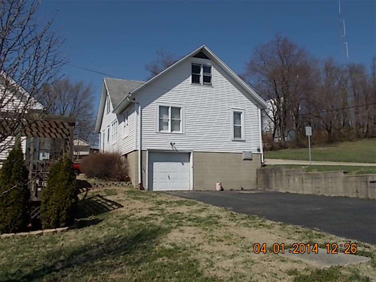 1626 Reservoir Ave, Jasper, IN 47546 photo 3