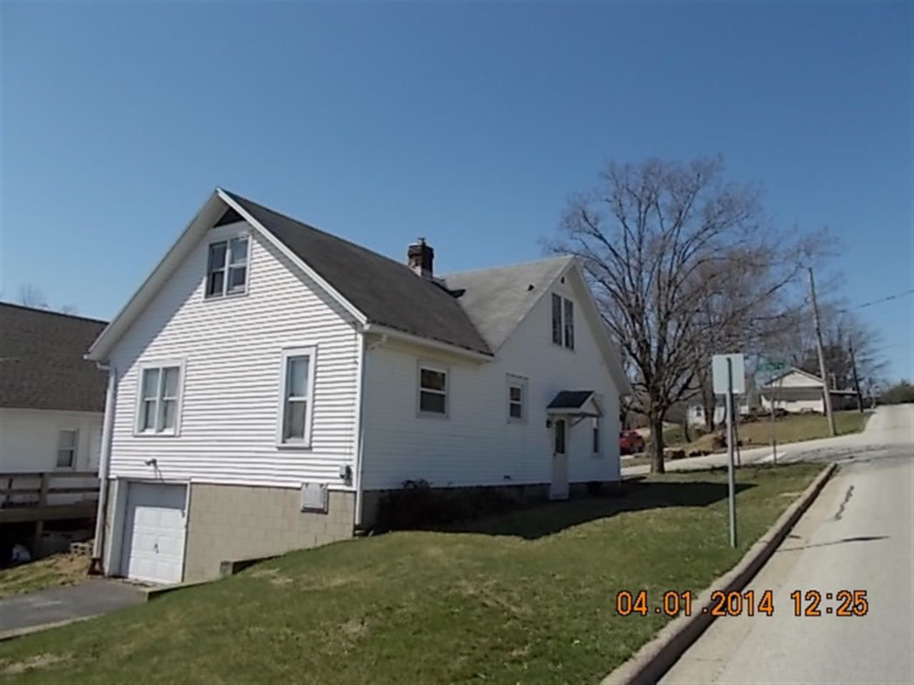 1626 Reservoir Ave, Jasper, IN 47546 photo 2
