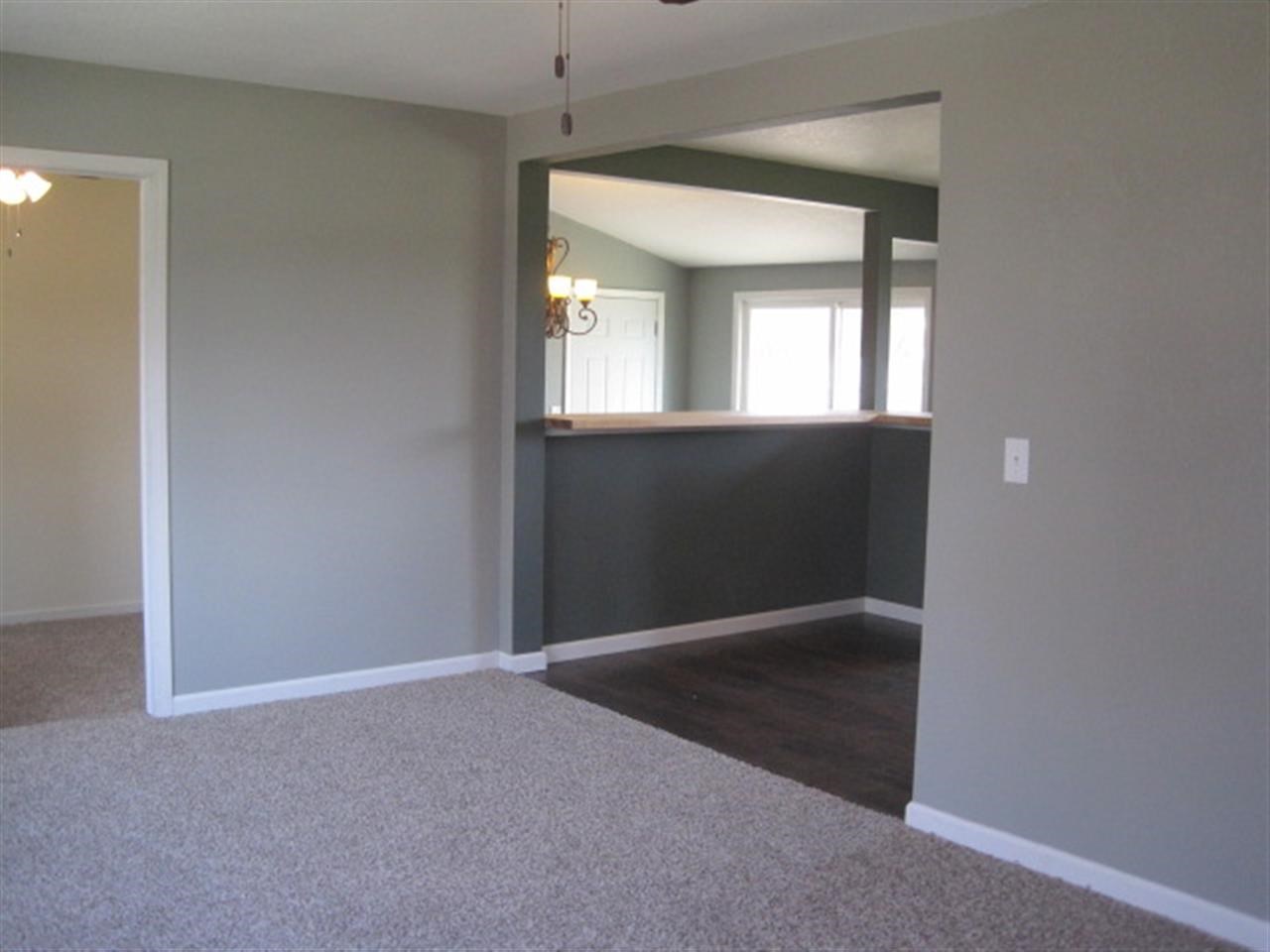 2701 Emmet Dr, Logansport, IN 46947 photo 2