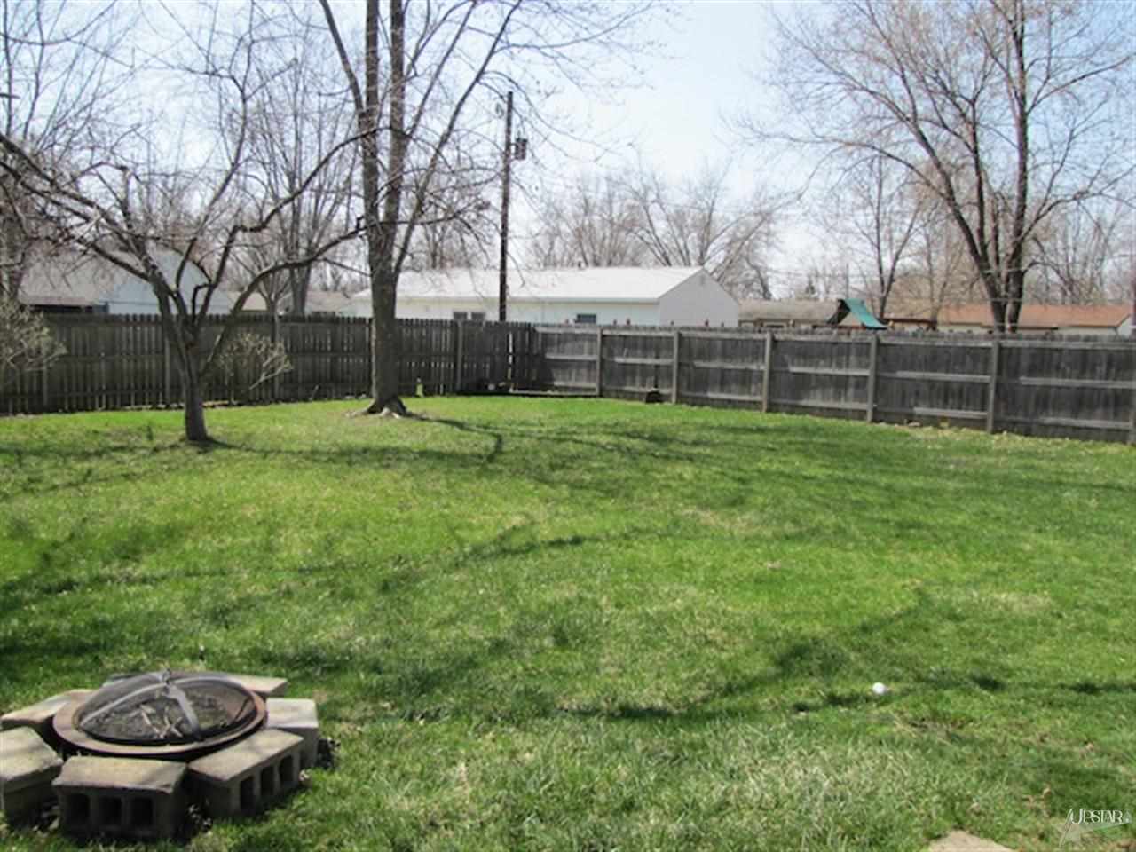 5112 Laurel Dr, Fort Wayne, IN 46835 photo 9