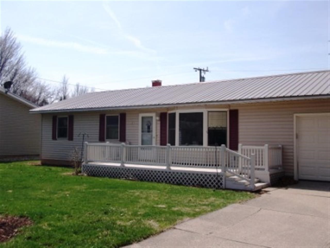 305 S Washington St, Wakarusa, IN 46573 photo 20