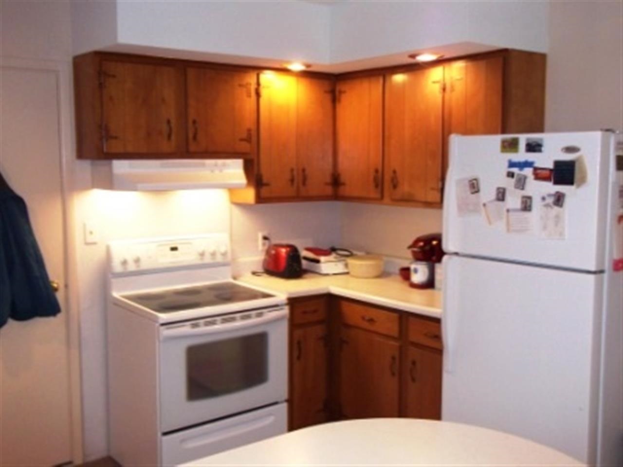 305 S Washington St, Wakarusa, IN 46573 photo 3