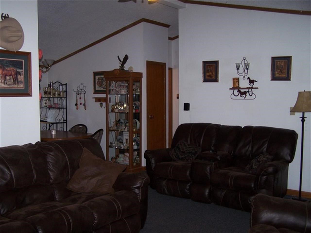 6330 S 425 E, Wolcottville, IN 46795 photo 5