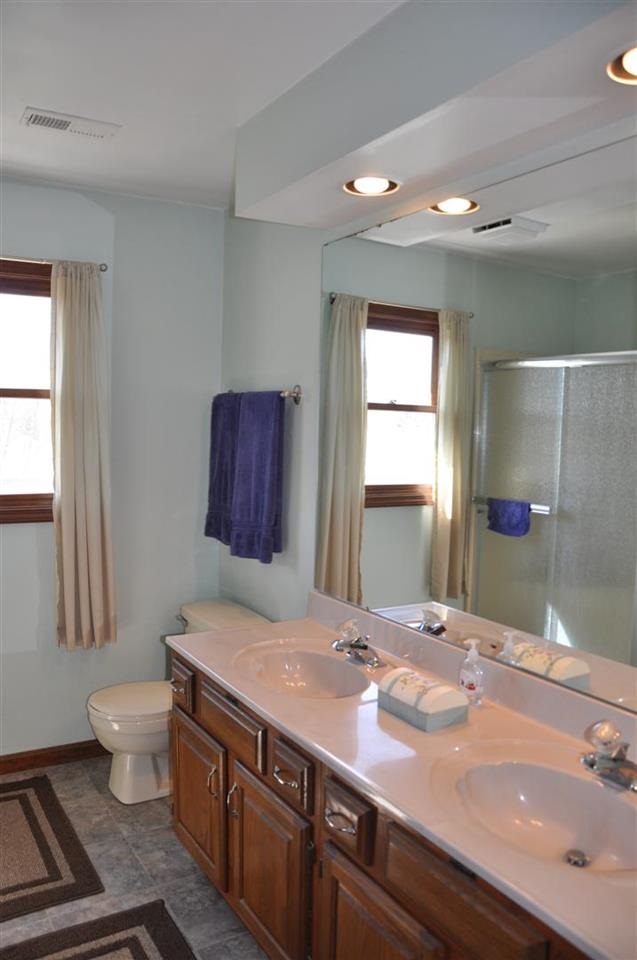 8525 Copperfield Dr, Evansville, IN 47711 photo 13