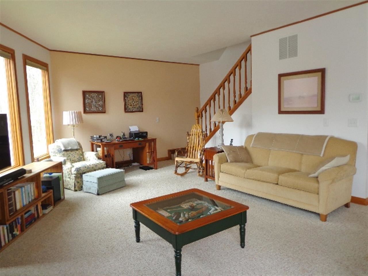 201 Deerfield Trl, Spencer, IN 47460 photo 7