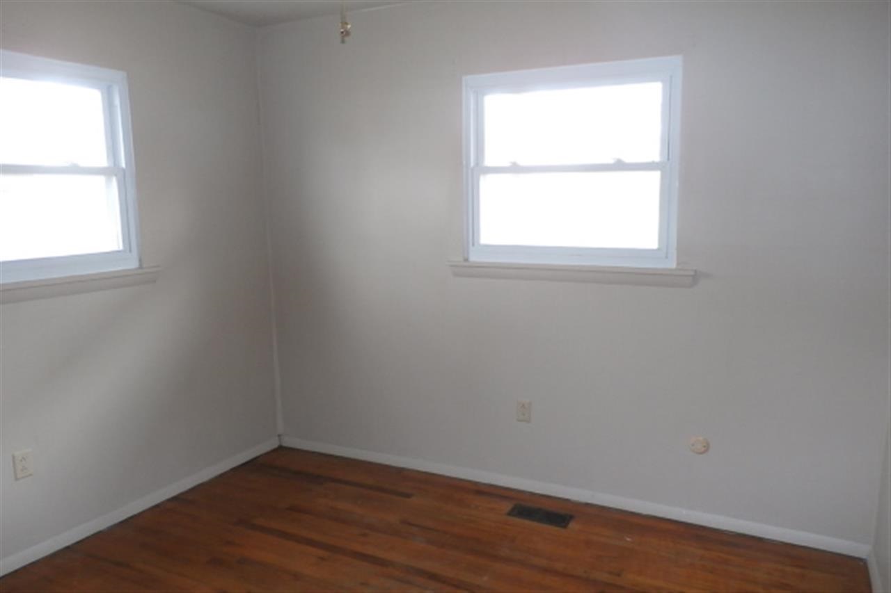 2131 Burdette Ave, Evansville, IN 47714 photo 10