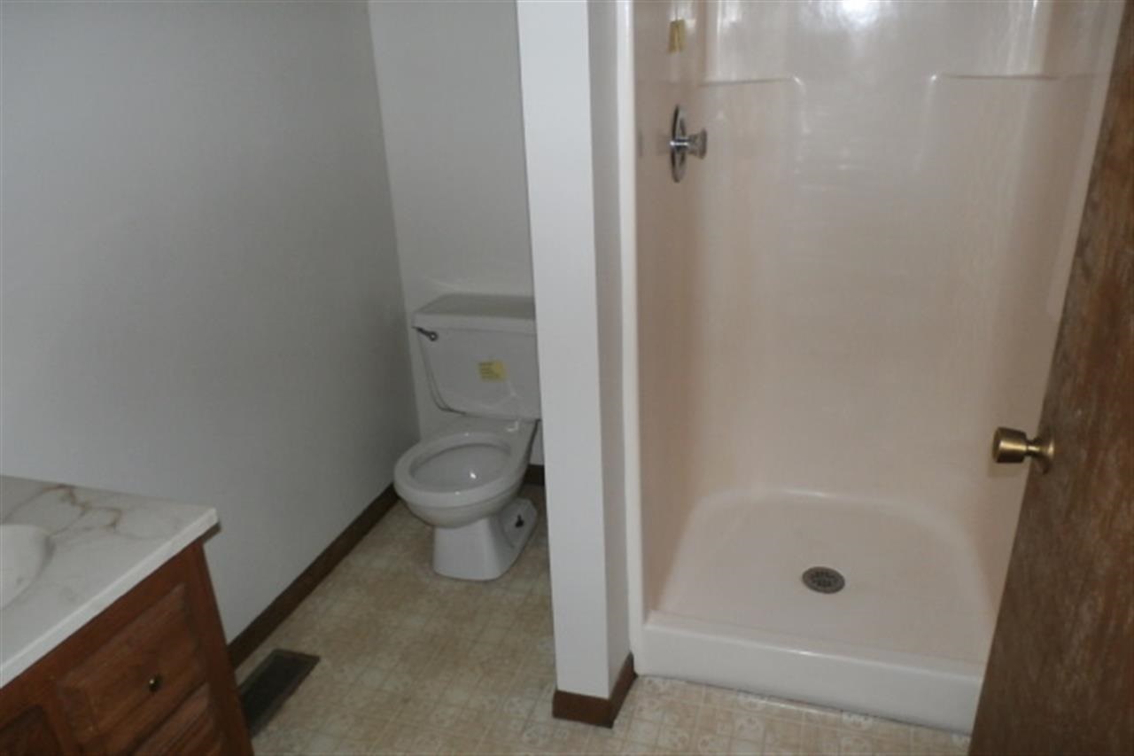 2131 Burdette Ave, Evansville, IN 47714 photo 8