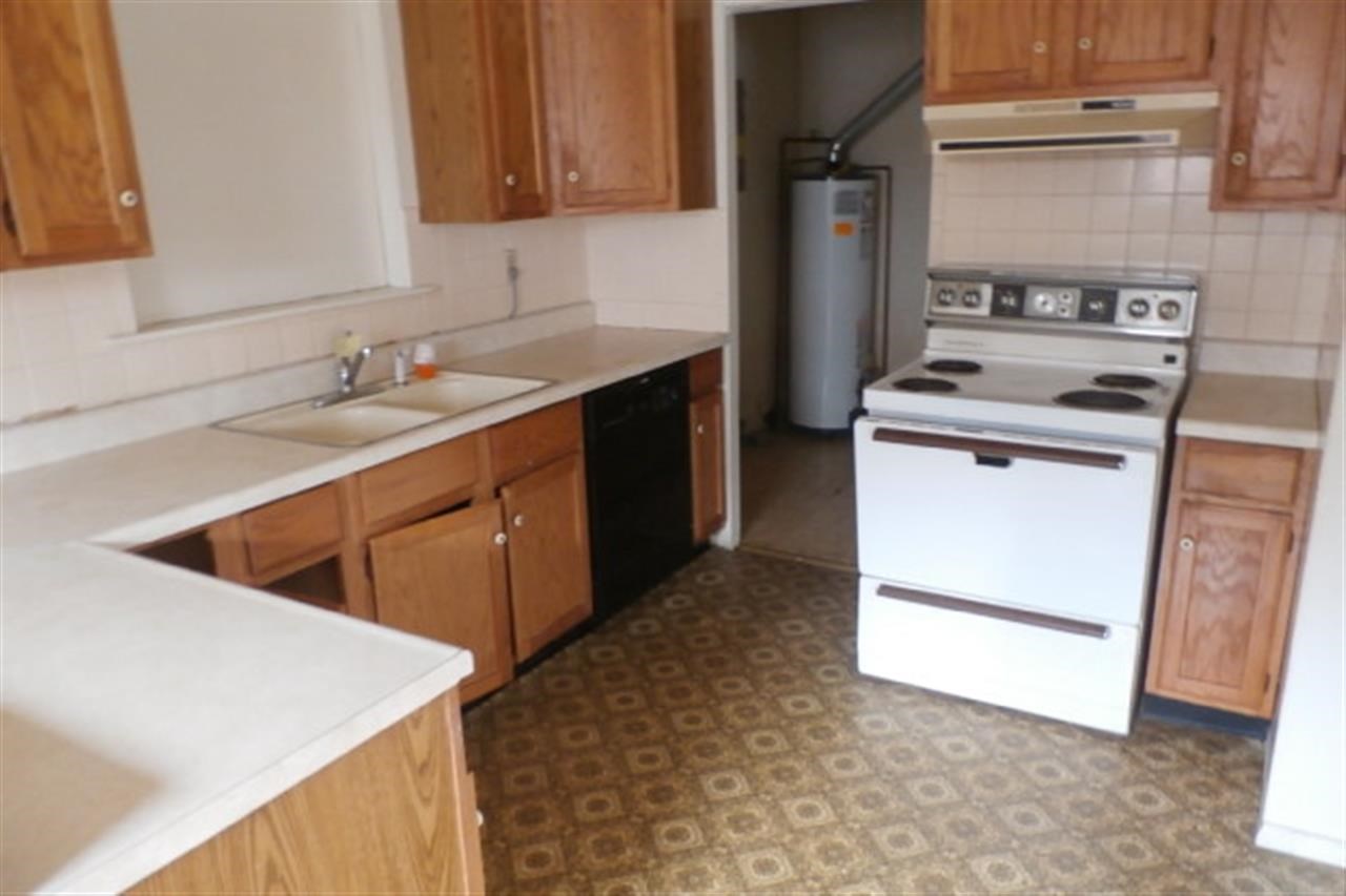 2131 Burdette Ave, Evansville, IN 47714 photo 4