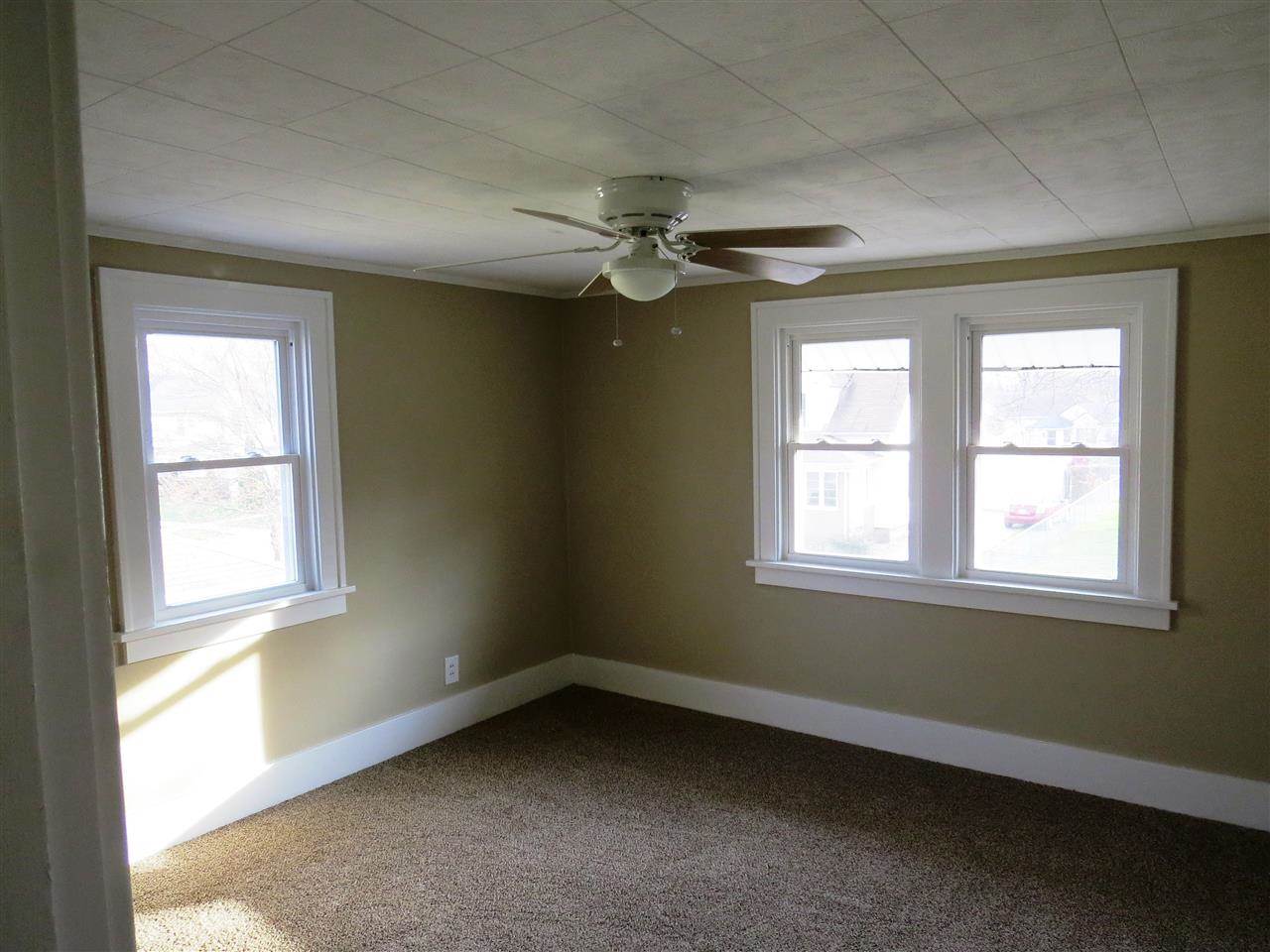 1516 Morton Ave, Elkhart, IN 46516 photo 10