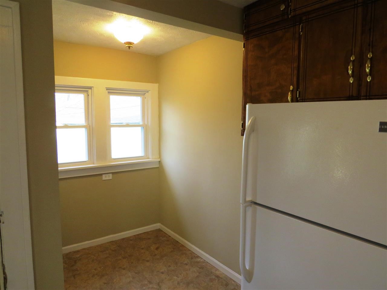 1516 Morton Ave, Elkhart, IN 46516 photo 4