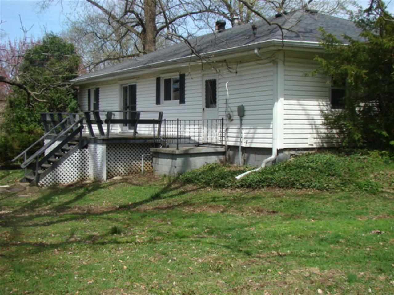 3955 W Craig Dr, Bloomington, IN 47404 photo 2