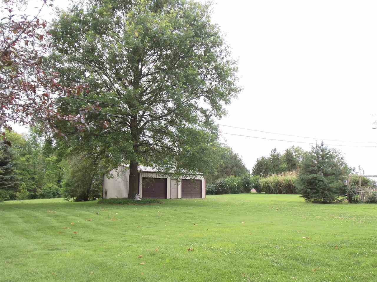 1002 N Cypress St, Boonville, IN 47601 photo 4