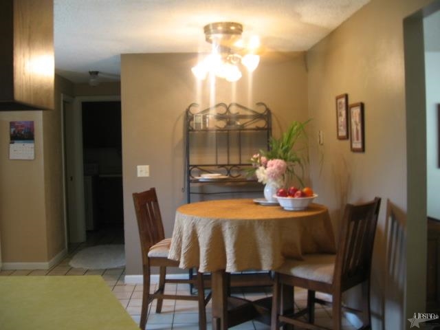 3674 E Palomino Dr, Columbia City, IN 46725 photo 13