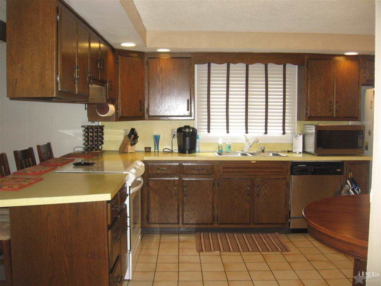 3674 E Palomino Dr, Columbia City, IN 46725 photo 9