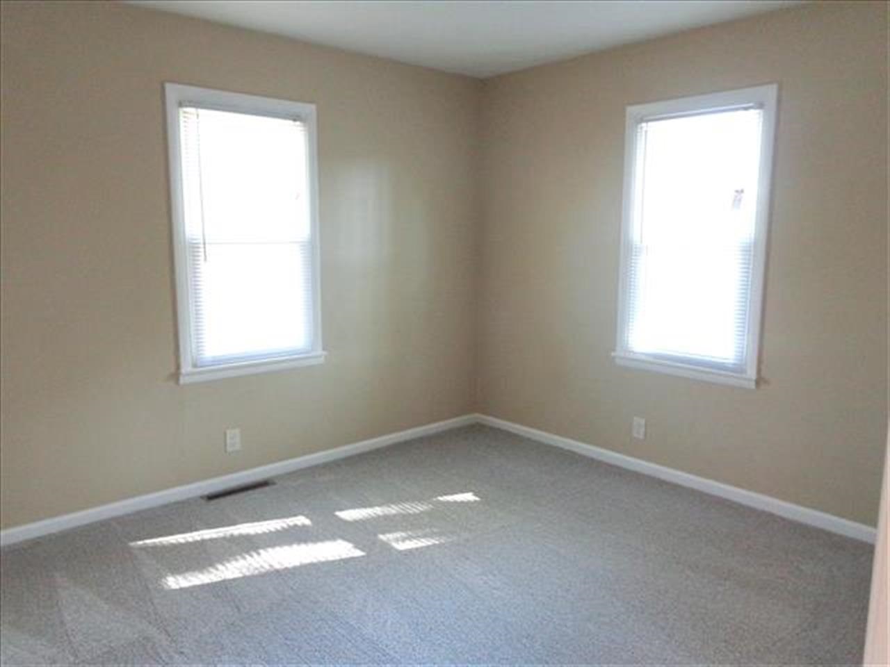 420 W Maple St, Chandler, IN 47610 photo 16