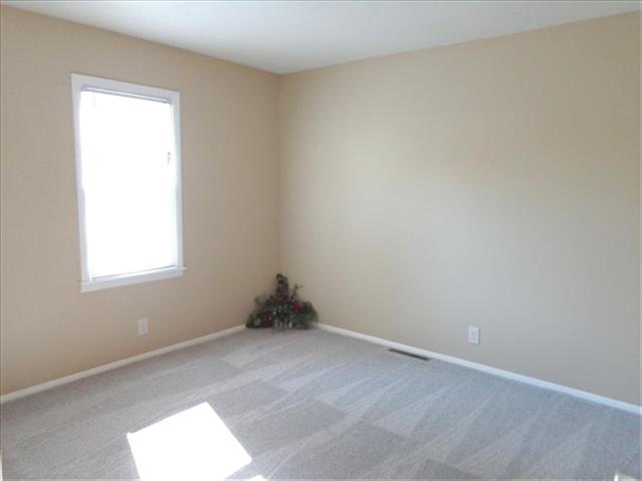 420 W Maple St, Chandler, IN 47610 photo 17