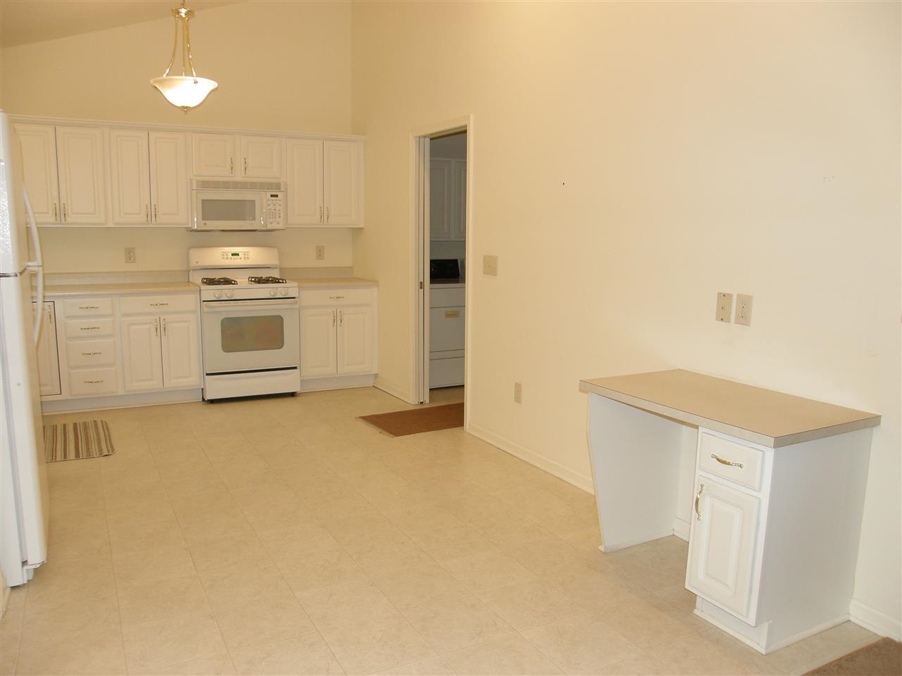 4217 Cherry Pointe Dr, South Bend, IN 46628 photo 5