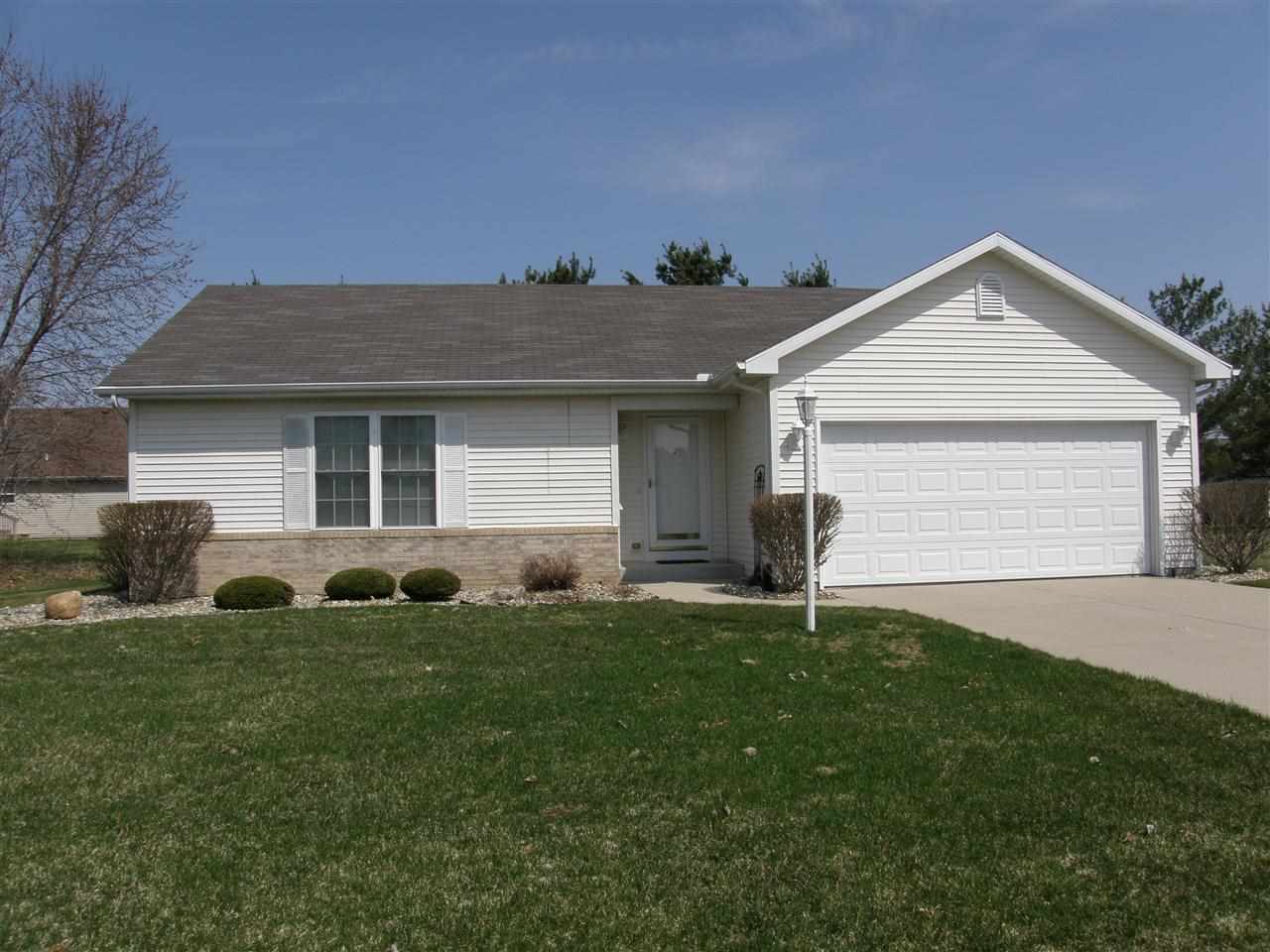 4217 Cherry Pointe Dr, South Bend, IN 46628 photo 1