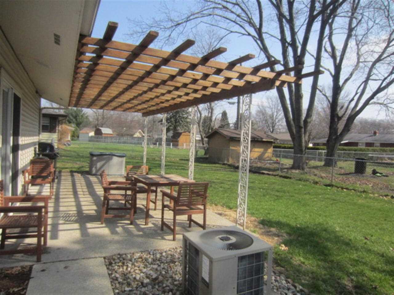 54680 Circle Ln, Elkhart, IN 46514 photo 23