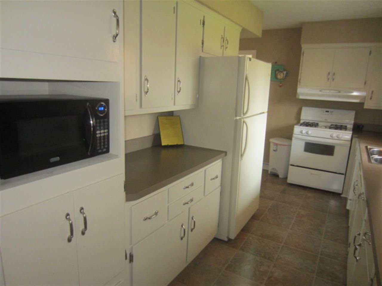 54680 Circle Ln, Elkhart, IN 46514 photo 5
