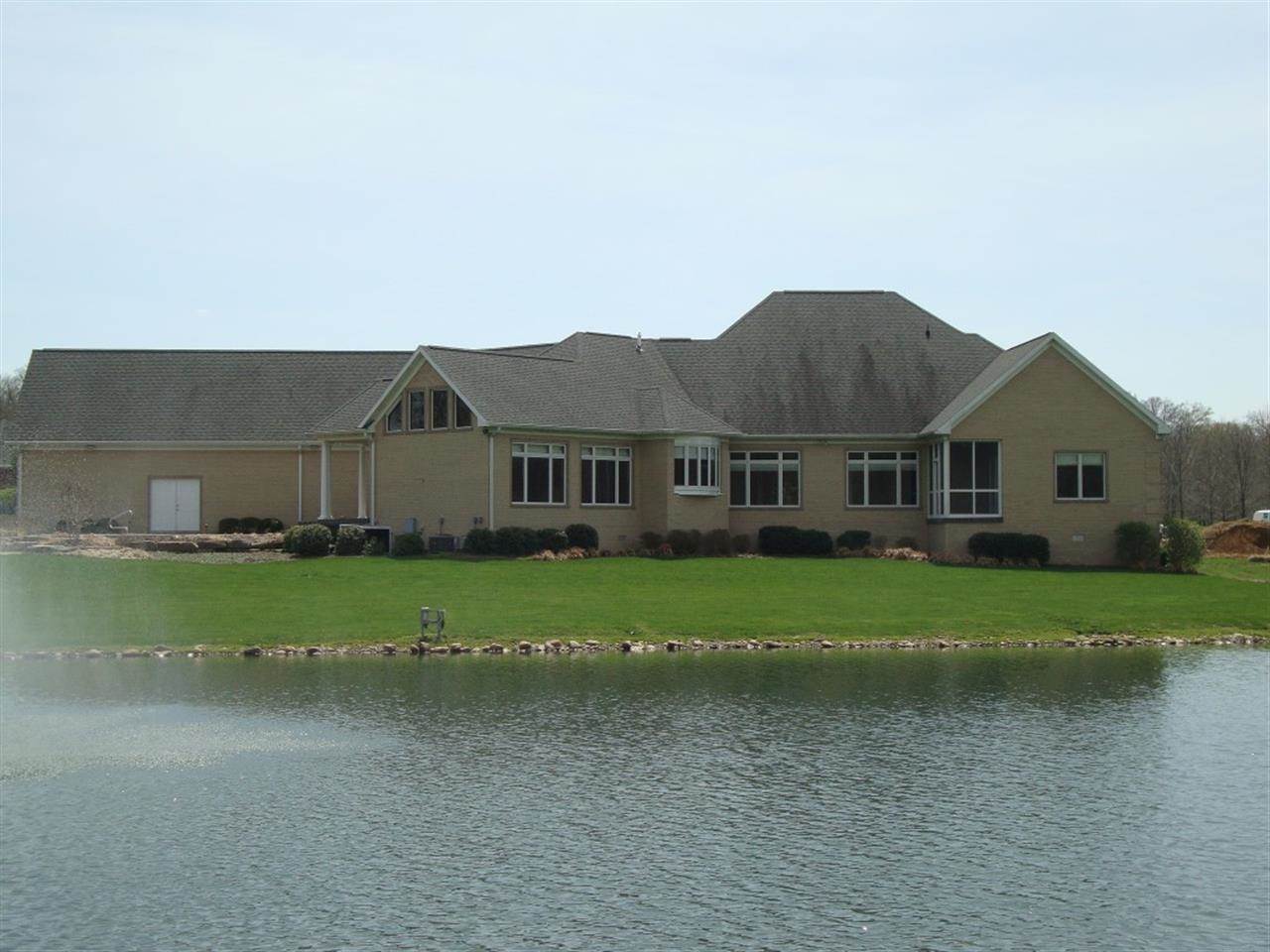 2136 Kettleshill Ct, Evansville, IN 47725 photo 17