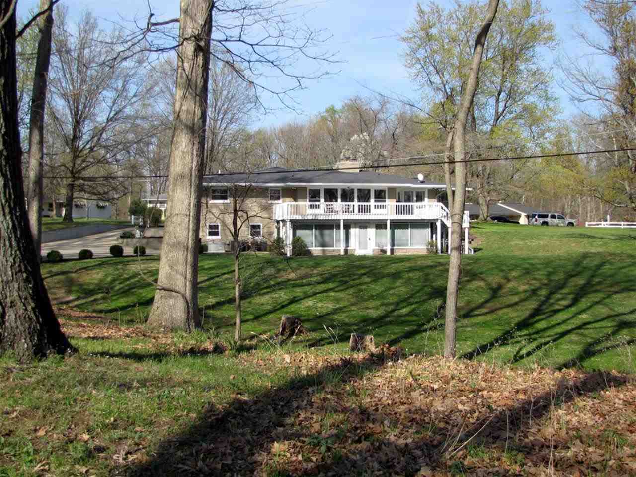 13220 Woodland Ln, Evansville, IN 47725 photo 2