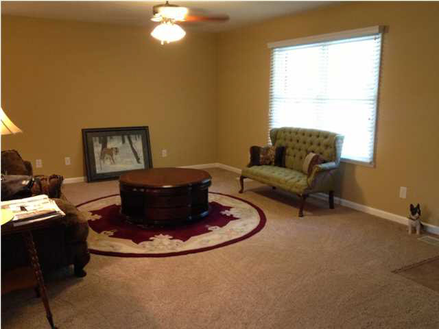 6124 Ward Rd, Evansville, IN 47711 photo 2