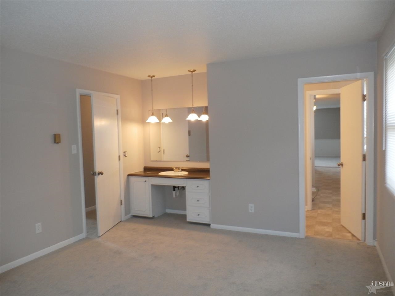 2916 Shalimar Cir, Fort Wayne, IN 46808 photo 15
