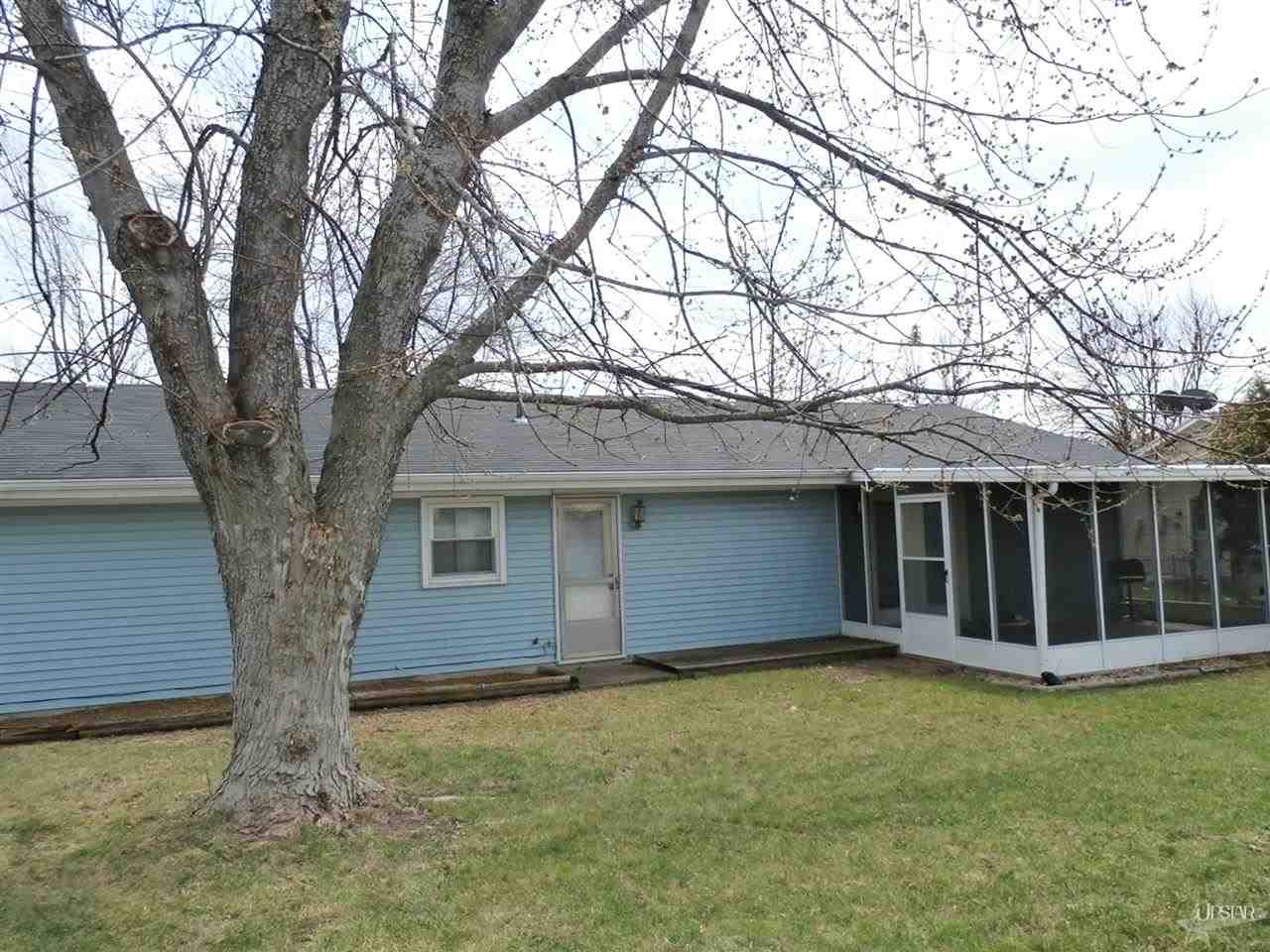 2916 Shalimar Cir, Fort Wayne, IN 46808 photo 8