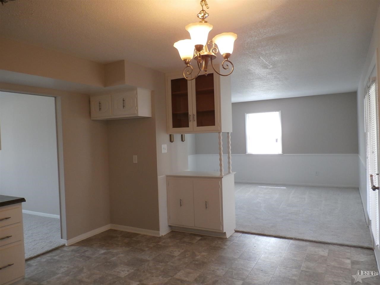 2916 Shalimar Cir, Fort Wayne, IN 46808 photo 16