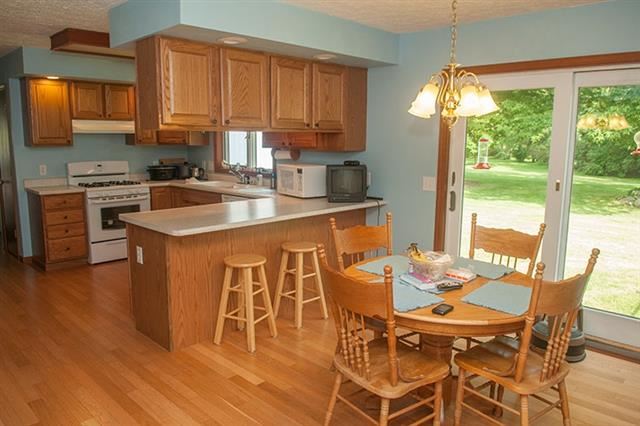 11928 W Tecumseh Bend Rd, Brookston, IN 47923 photo 10
