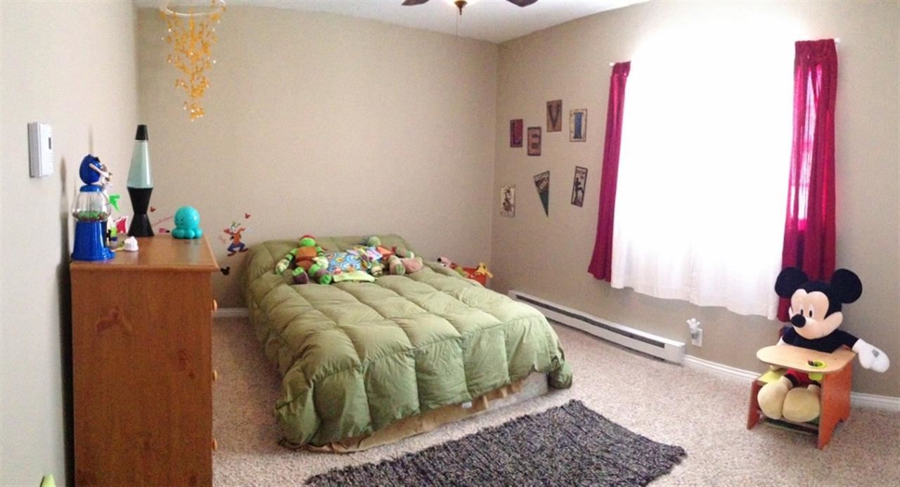 411 S Orchard St, Kendallville, IN 46755 photo 19