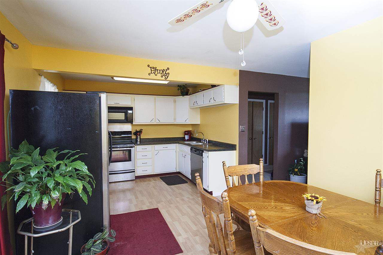 6309 Aragon Dr, Fort Wayne, IN 46818 photo 9