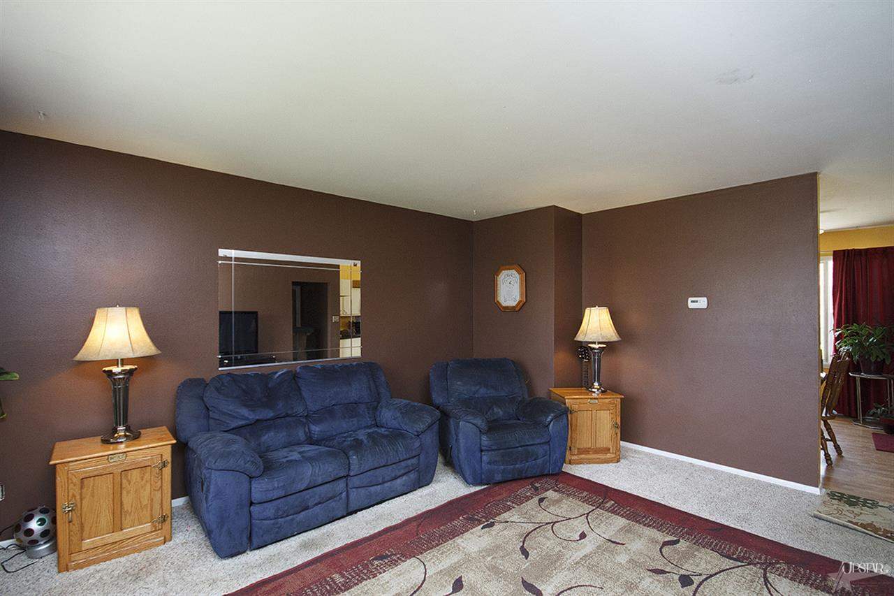 6309 Aragon Dr, Fort Wayne, IN 46818 photo 8