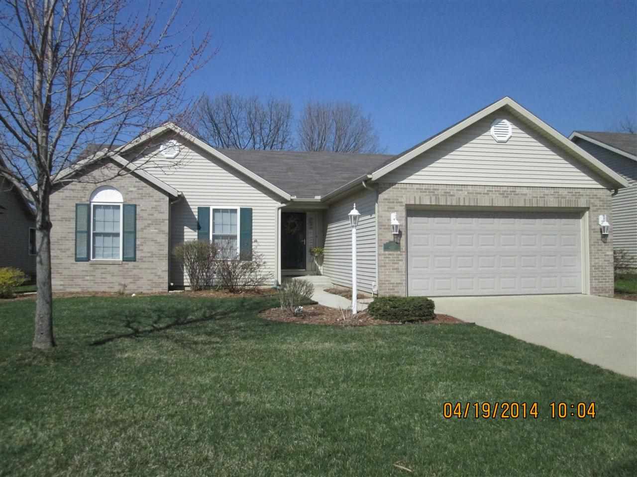 4427 Whitefeather Dr, South Bend, IN 46628 photo 1