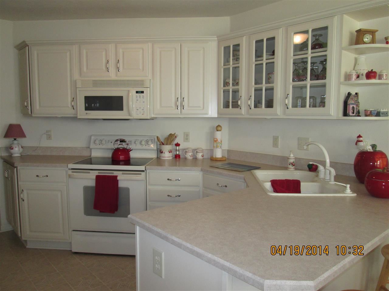 4427 Whitefeather Dr, South Bend, IN 46628 photo 9